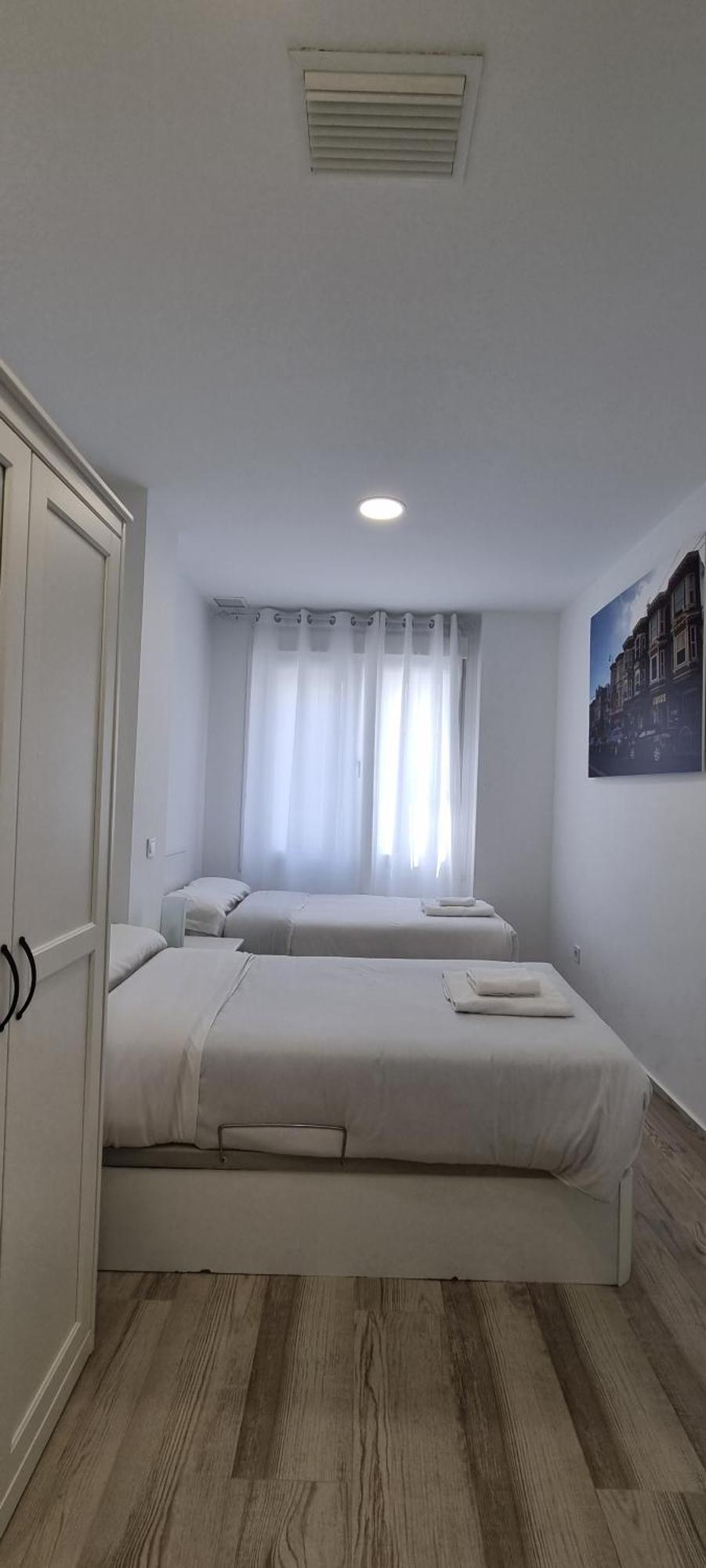 Apartamentos Tanez Santurce A Madrid Exterior photo